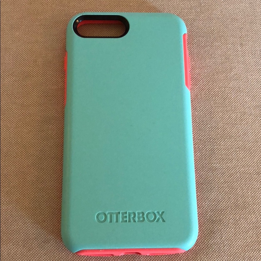 iPhone 8 Plus Otterbox Case